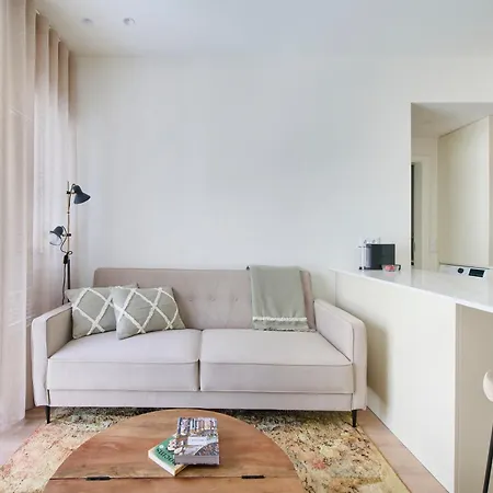 Candido Residences *