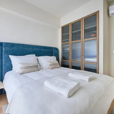 Candido Residences